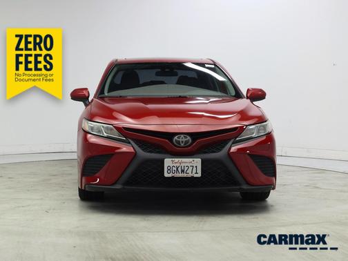 Red 2019 Toyota Camry SE
