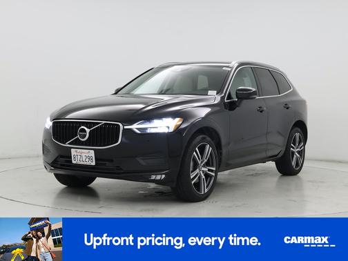 Black 2021 Volvo XC60 T5 Momentum