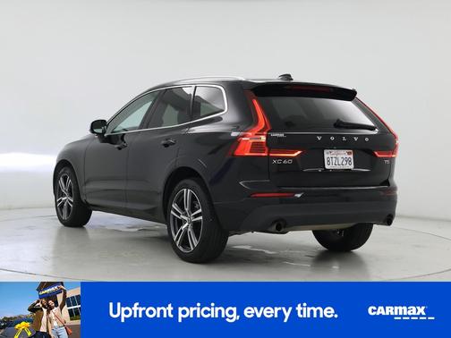 Black 2021 Volvo XC60 T5 Momentum