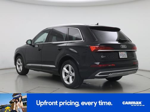 Black 2023 Audi Q7 Premium