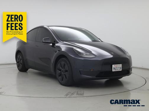 Gray 2024 Tesla Model Y Long Range