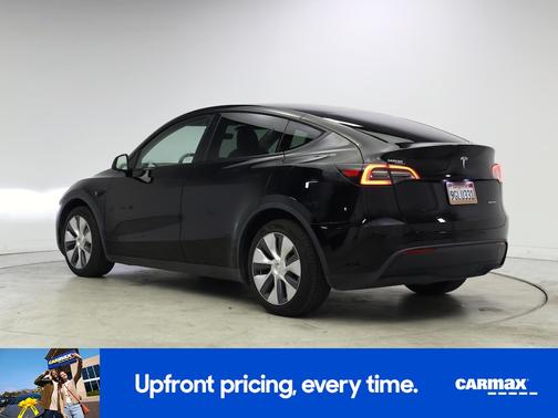 Black 2023 Tesla Model Y Long Range