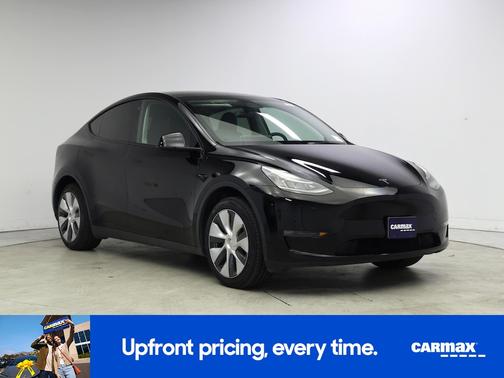 Black 2023 Tesla Model Y Long Range