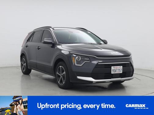 Gray 2023 Kia Niro EX