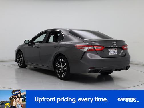 Gray 2018 Toyota Camry SE