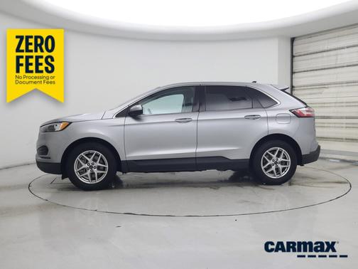 Silver 2023 Ford Edge SEL