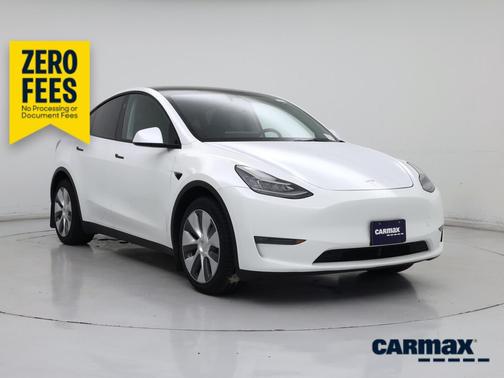 White 2023 Tesla Model Y Long Range