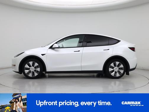 White 2023 Tesla Model Y Long Range