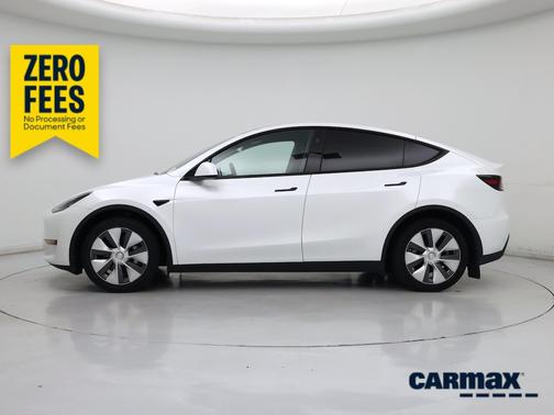 White 2023 Tesla Model Y Long Range