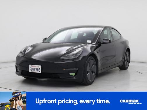 Black 2023 Tesla Model 3