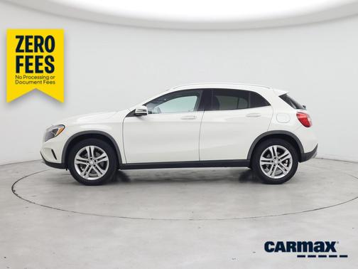White 2016 Mercedes-Benz GLA-Class