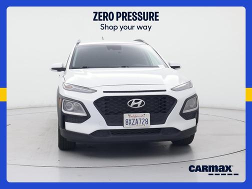 White 2020 Hyundai KONA SEL
