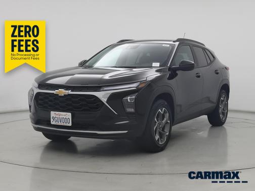 Black 2024 Chevrolet Trax LT