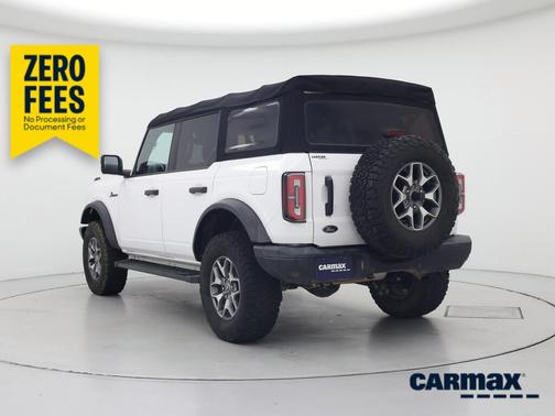 White 2022 Ford Bronco Badlands