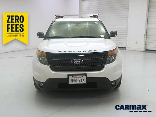 White 2015 Ford Explorer Sport