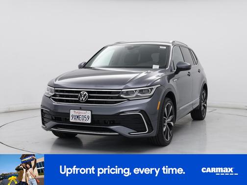 Gray 2024 Volkswagen Tiguan SEL R-Line