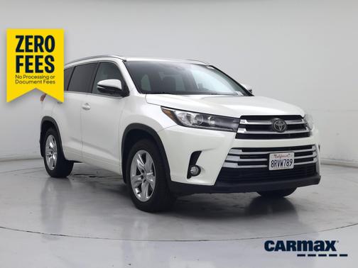 White 2018 Toyota Highlander Limited