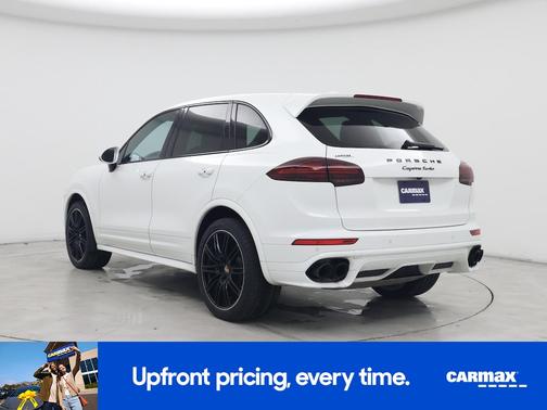 White 2016 Porsche Cayenne Turbo