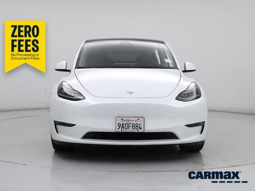 White 2022 Tesla Model Y Performance