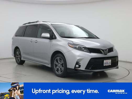Silver 2020 Toyota Sienna SE