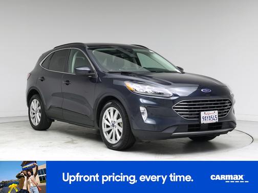 2022 Ford Escape Titanium