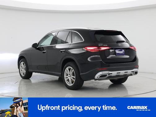 2023 Mercedes-Benz GLC 300 