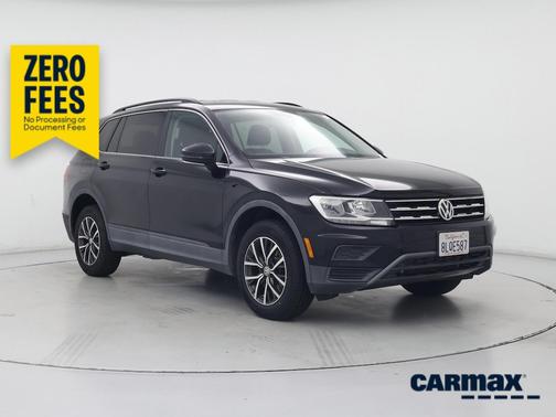 Black 2019 Volkswagen Tiguan SE