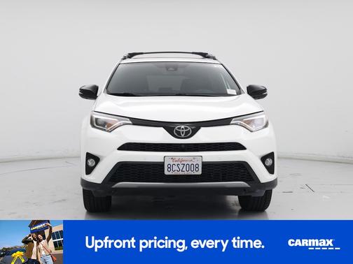 2018 Toyota RAV4 SE