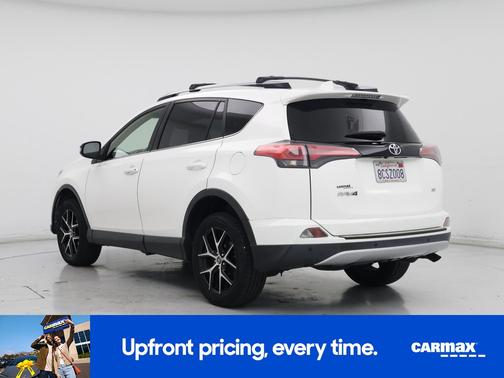 2018 Toyota RAV4 SE