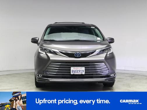 2021 Toyota Sienna Limited