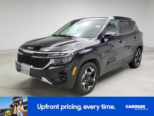 Black 2024 Kia Seltos EX