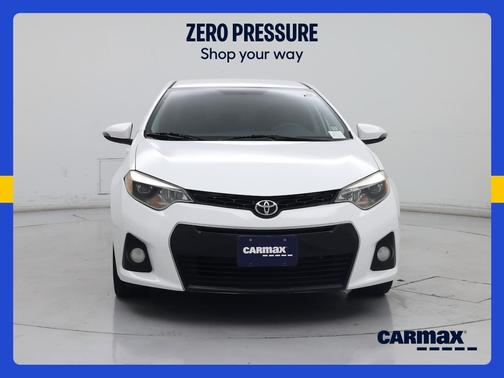 White 2016 Toyota Corolla S Plus