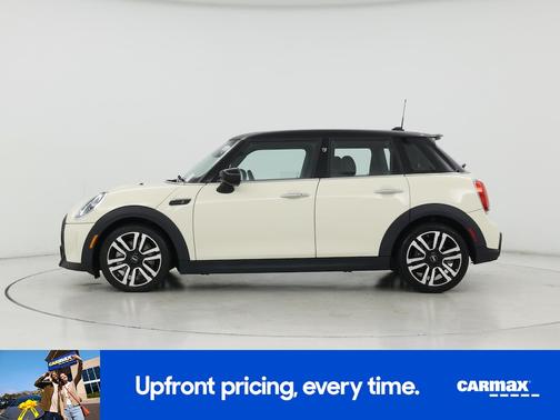 White 2022 MINI Hardtop S