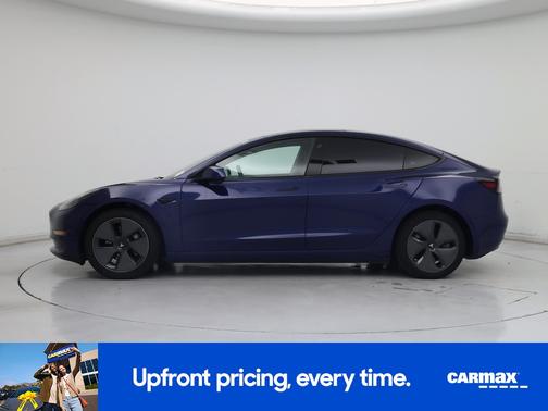 Blue 2022 Tesla Model 3