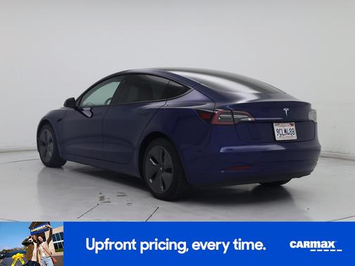 Blue 2022 Tesla Model 3