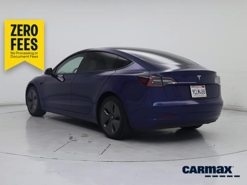 Blue 2022 Tesla Model 3