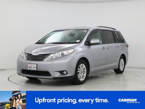 2017 Toyota Sienna XLE