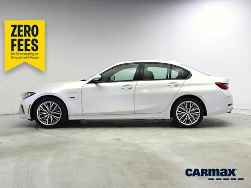 White 2023 BMW 330e
