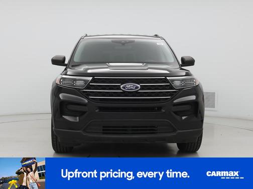 Black 2021 Ford Explorer XLT