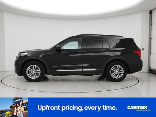 Black 2021 Ford Explorer XLT