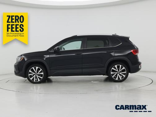 Black 2023 Volkswagen Taos SE