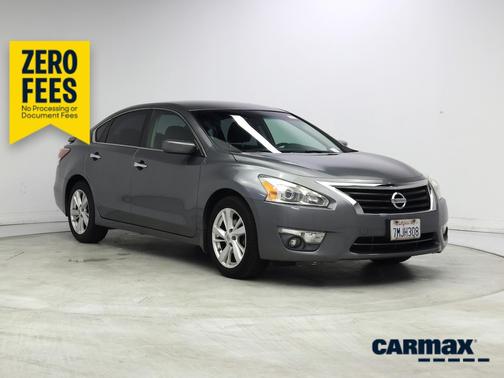 Gray 2015 Nissan Altima SV