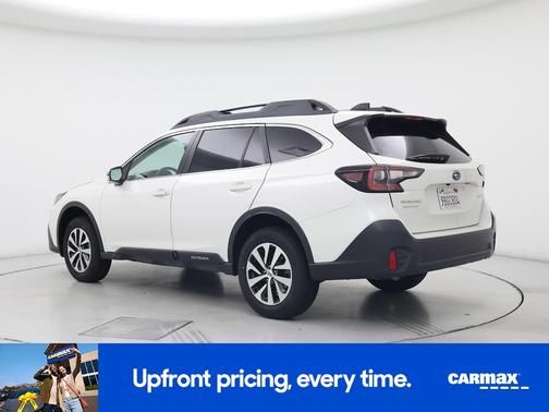 White 2022 Subaru Outback Premium