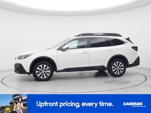 White 2022 Subaru Outback Premium