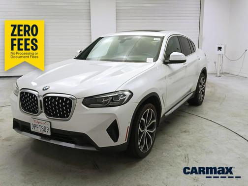 White 2022 BMW X4 XDrive30i