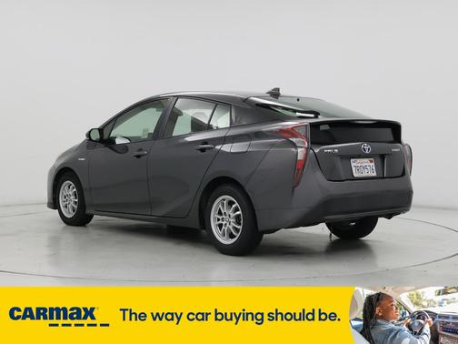 2016 Toyota Prius Three