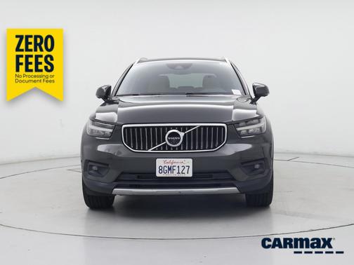 Gray 2019 Volvo XC40 T5 Inscription