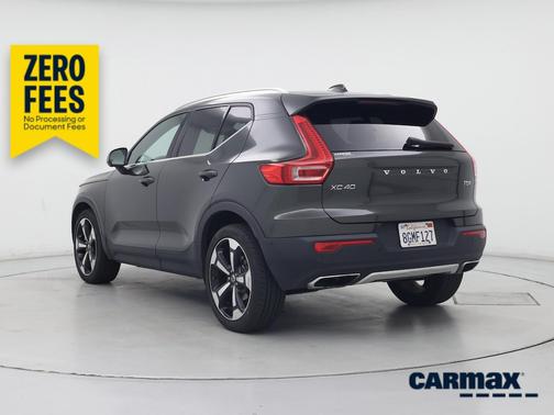 Gray 2019 Volvo XC40 T5 Inscription