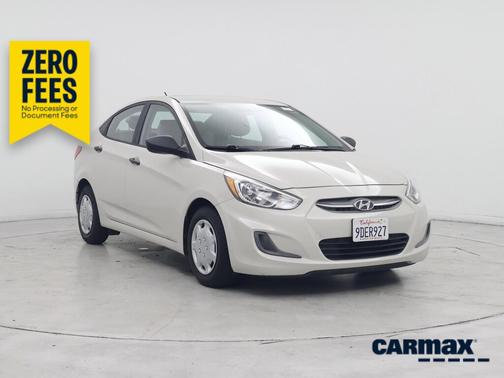 Pearl 2017 Hyundai Accent SE
