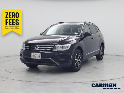 Black 2021 Volkswagen Tiguan SE